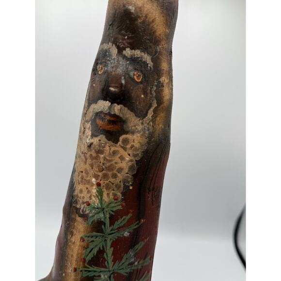 “Hand Carved Folk Art Santa Signed Ellwanger 1990 – Rustic Christmas Decor” - Picture 11 of 12